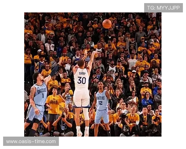 金州勇士对决纽约尼克斯东西豪强碰撞焦点之战前瞻赛场风云解析