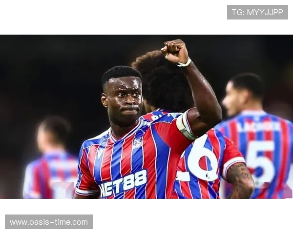 队长马克格伊领衔新时代防线铸就球队精神与胜利核心标杆象征力量